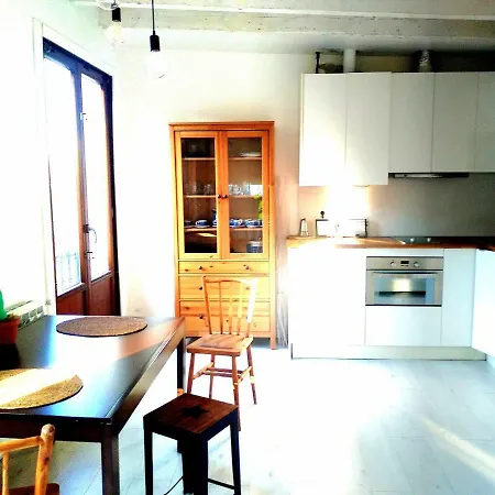 Apartamento Sayly Burgos Exterior photo